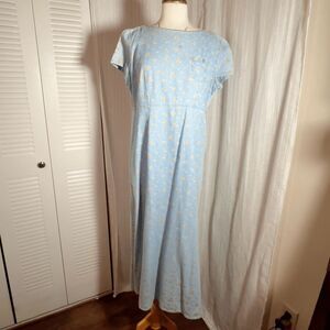 Villager Sport Dress Size M Women’s 90's Vintage Dainty Roses Jean Maxi Dress